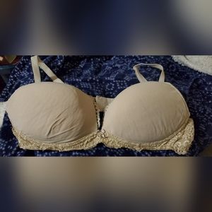 Victoria's Secret Bra 38D